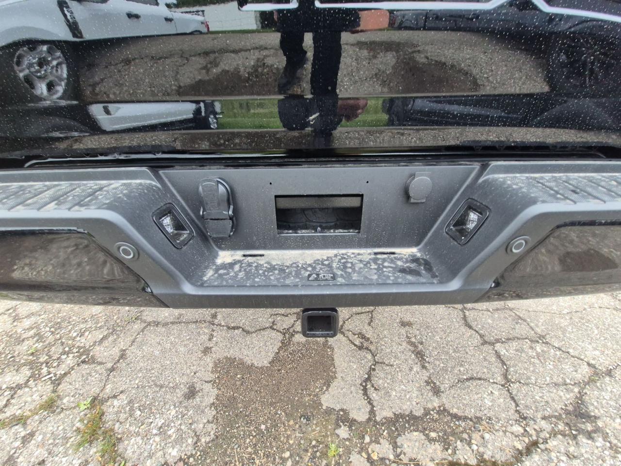 2026 Ford F-150 XLT 303A PKG, MOONROOF, BLACK APPEARANCE PKG Photo