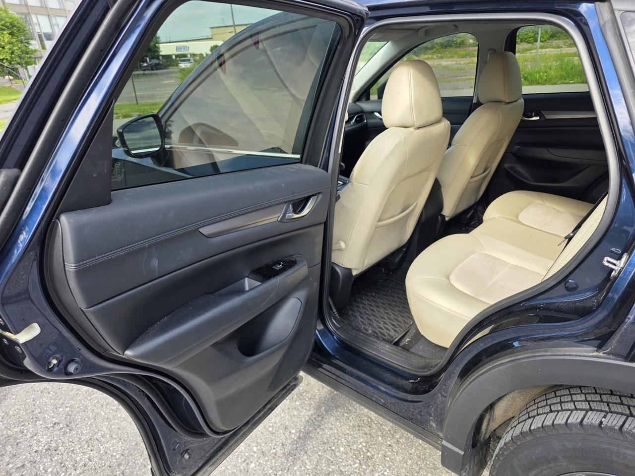 2018 Mazda CX-5 Touring Photo