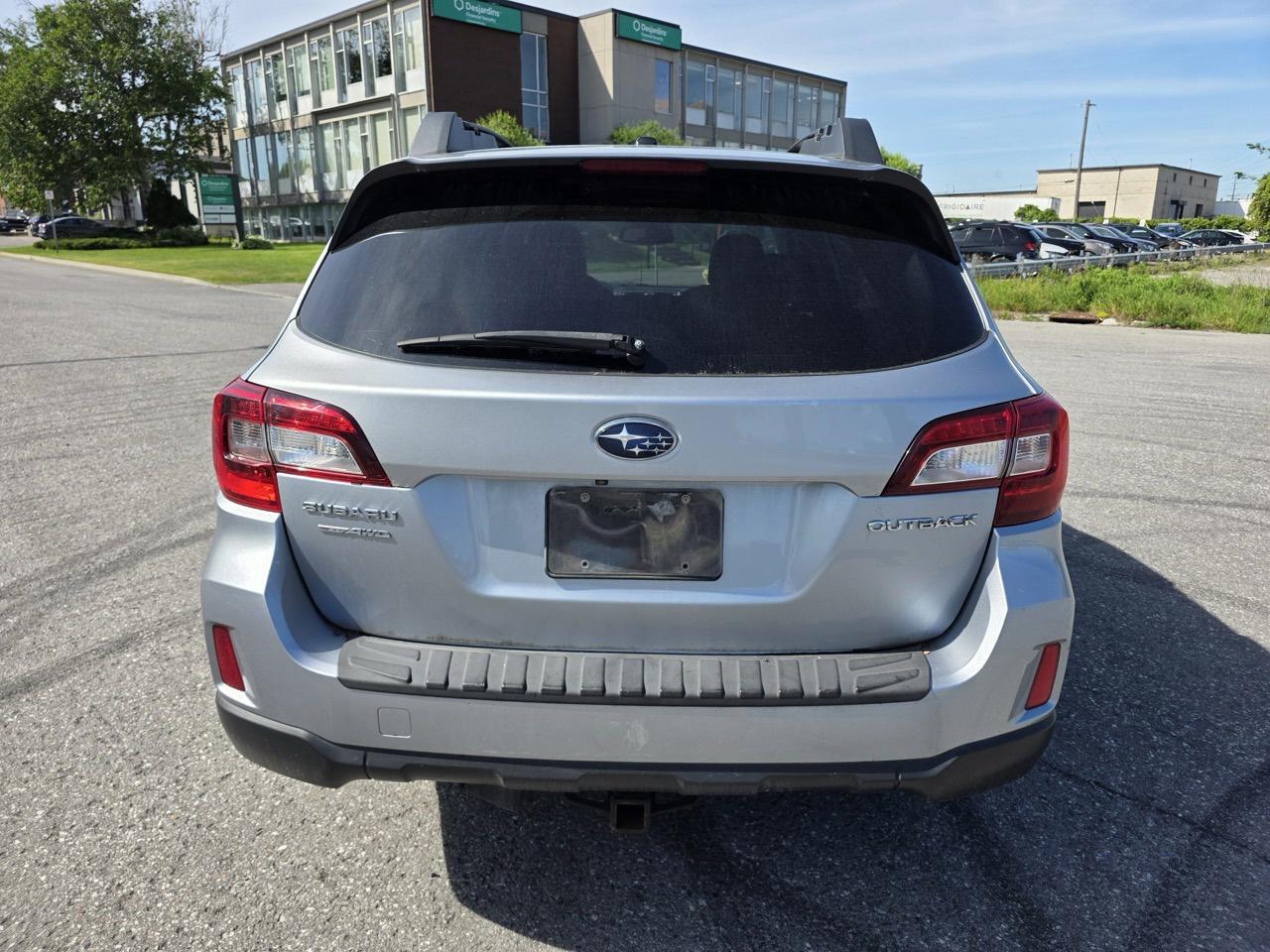 2017 Subaru Outback 2.5I Premium Photo
