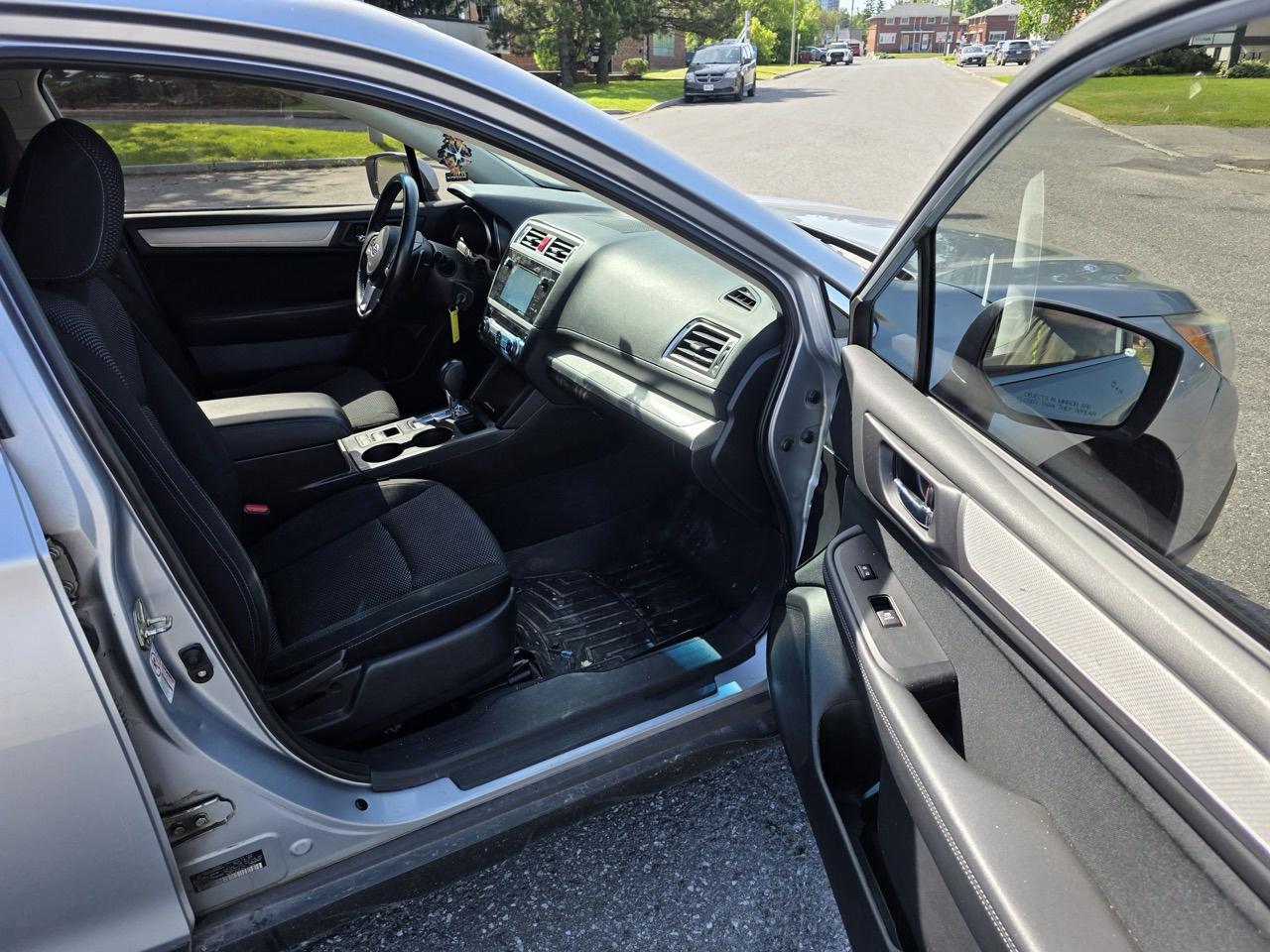 2017 Subaru Outback 2.5I Premium Photo