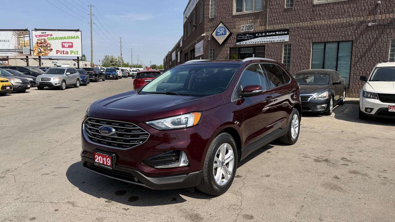 2019 Ford Edge SEL - Photo #1