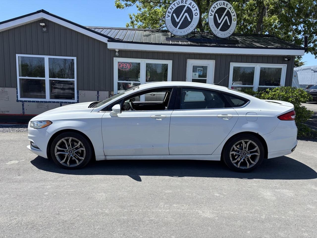 2017 Ford Fusion SE 4dr All-wheel Drive Sedan Photo