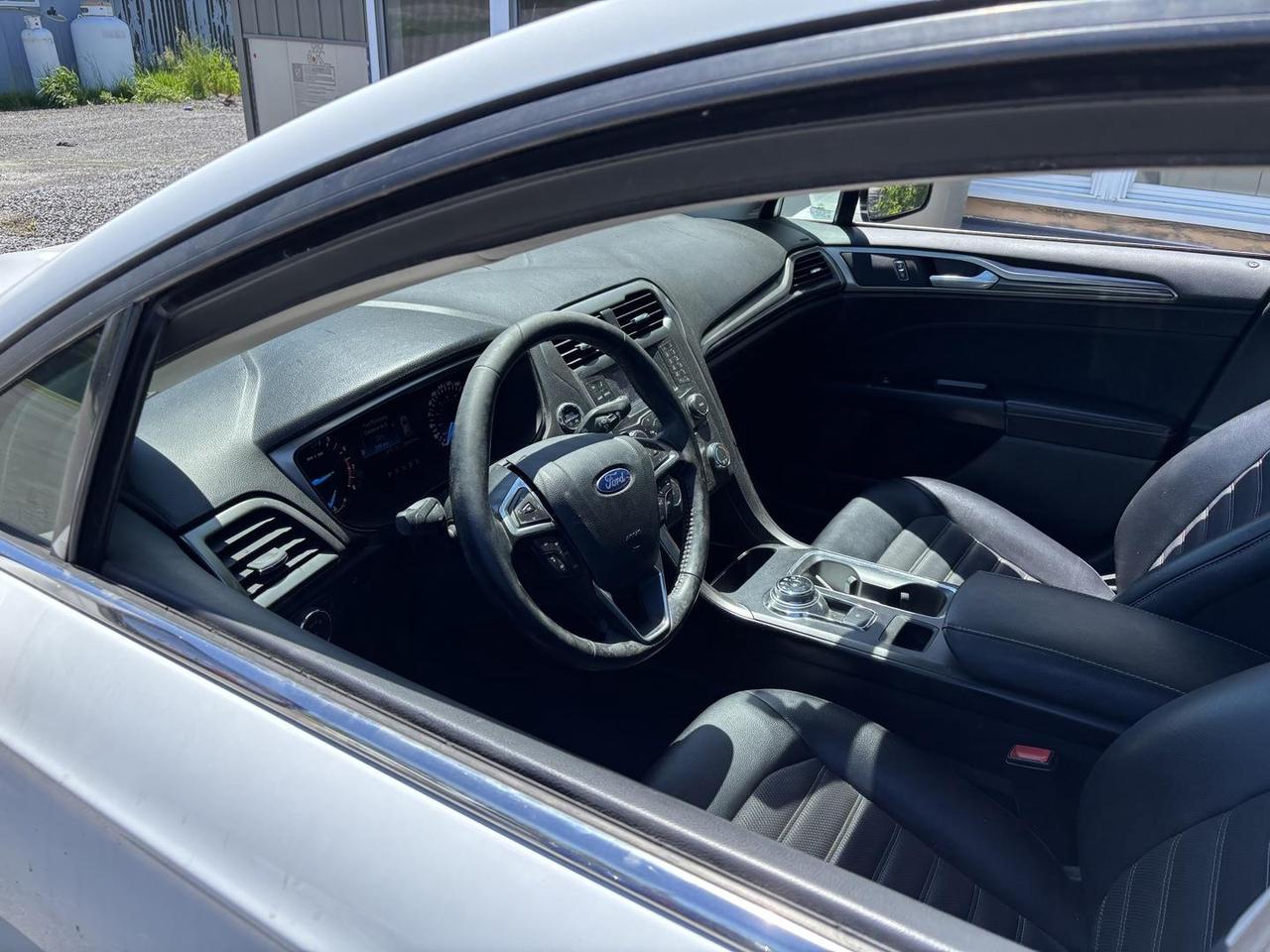 2017 Ford Fusion SE 4dr All-wheel Drive Sedan Photo