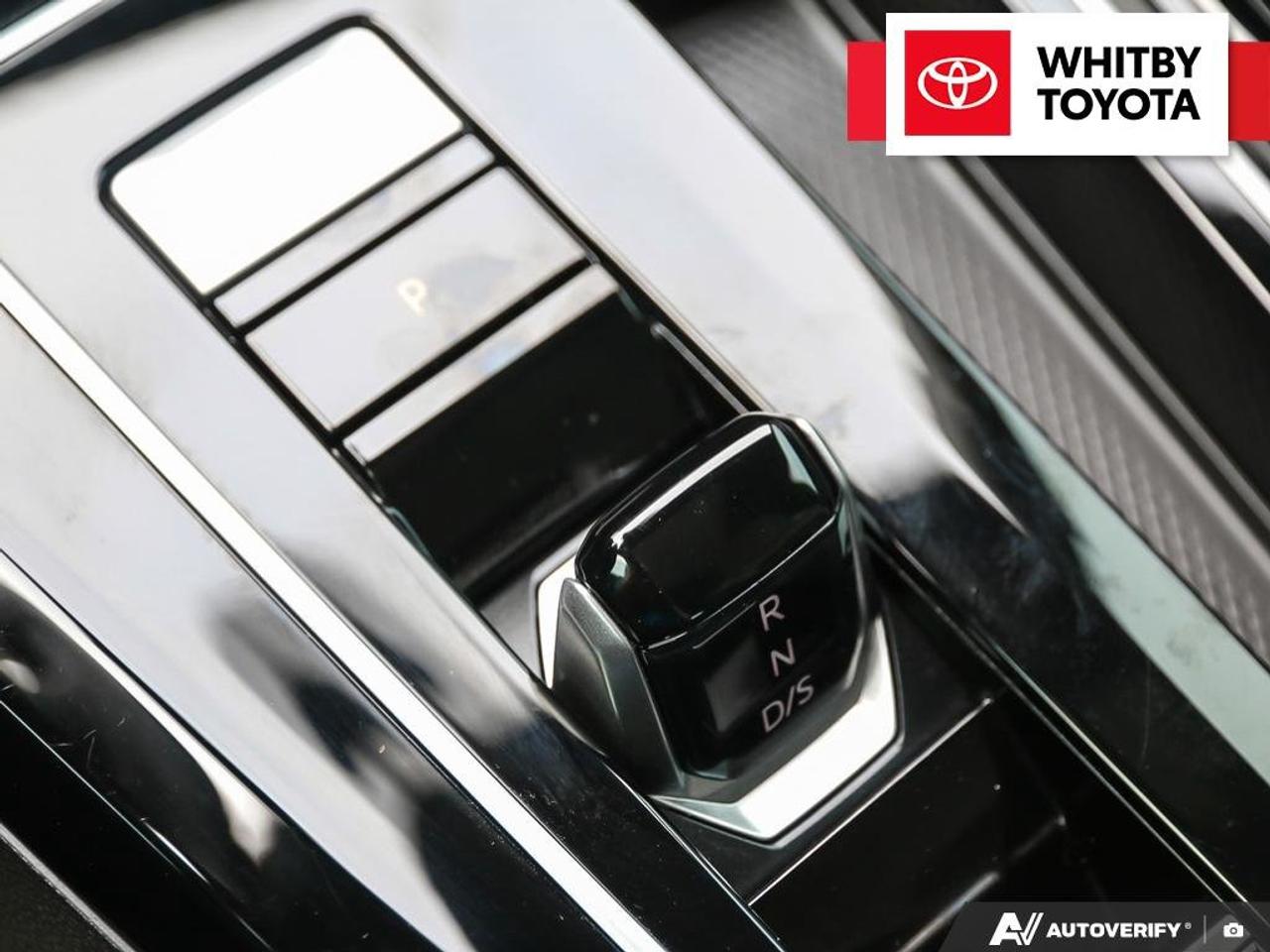2024 Volkswagen Golf GTI Performance Photo