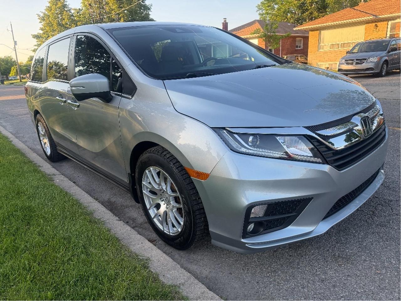 2020 Honda Odyssey EX Photo