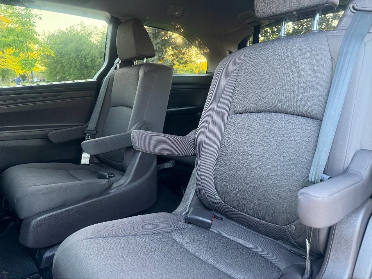2020 Honda Odyssey EX Photo