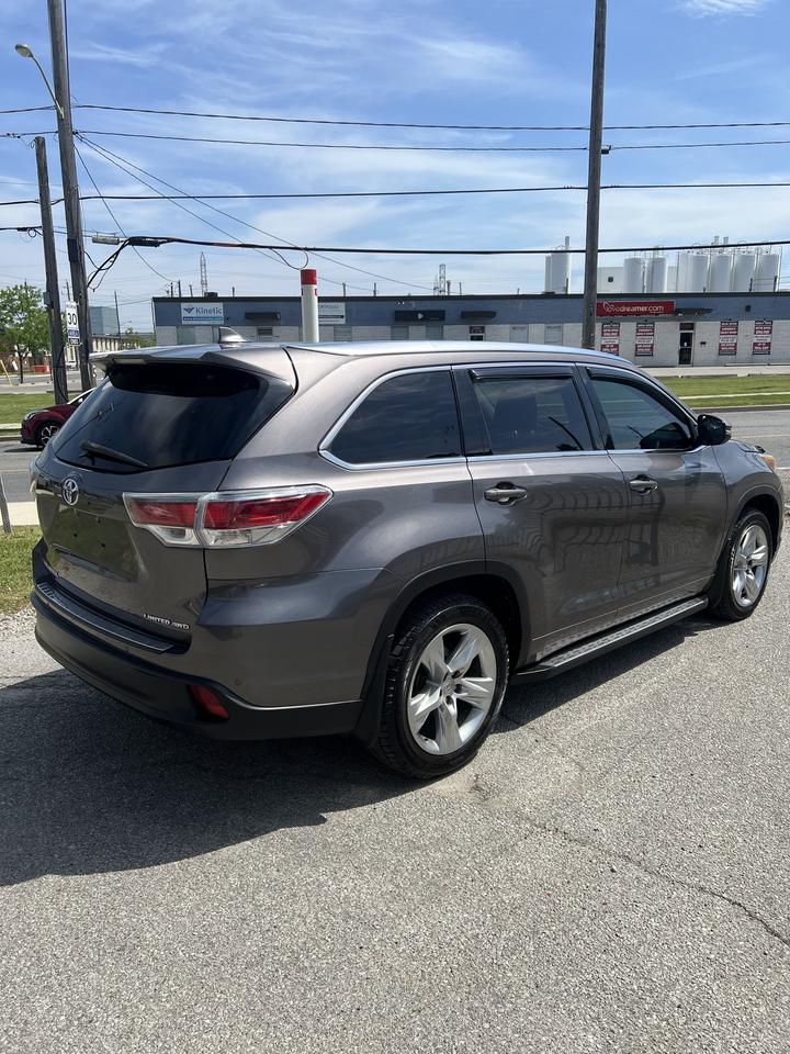 2015 Toyota Highlander AWD Limited navigation backup camera sunroof Photo