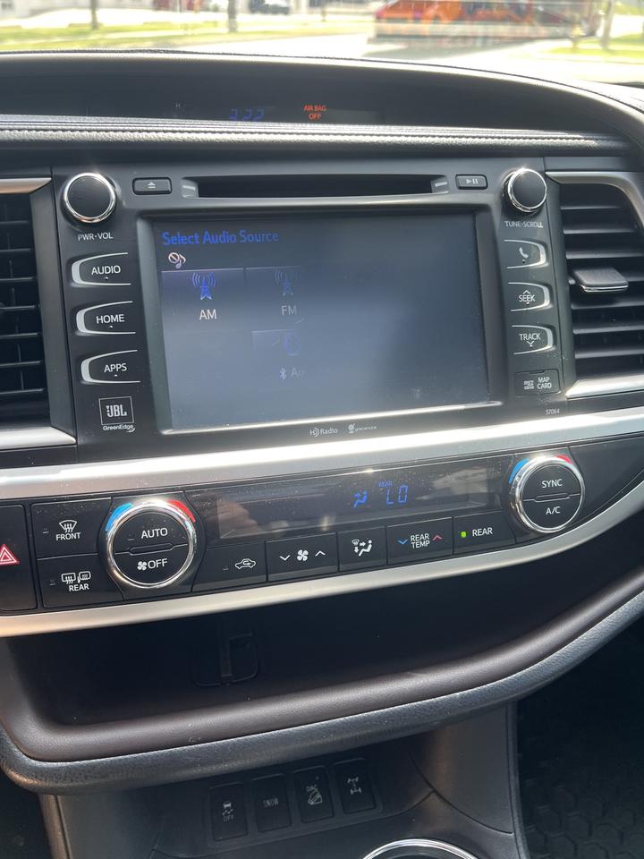 2015 Toyota Highlander AWD Limited navigation backup camera sunroof Photo