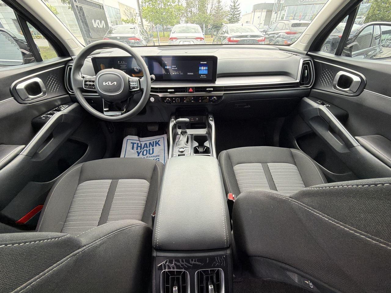 2024 Kia Sorento LX 2.5L AWD NO ACCIDENTS   ONE OWNER   LOW MILEAGE Photo