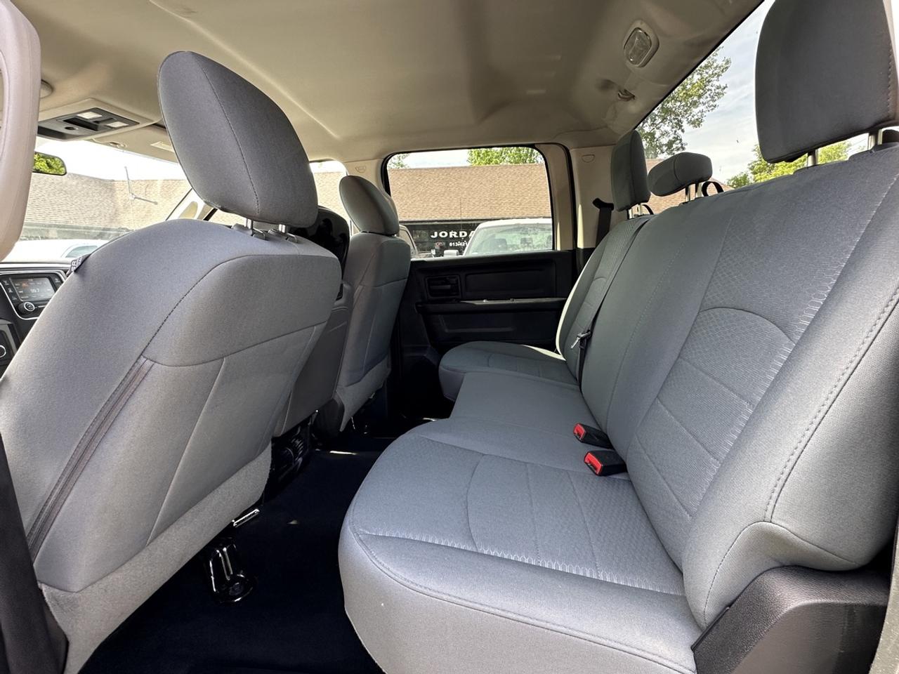2017 RAM 1500 **ONE OWNER**CLEAN CARFAX**FINANCING AVAILABLE* Photo
