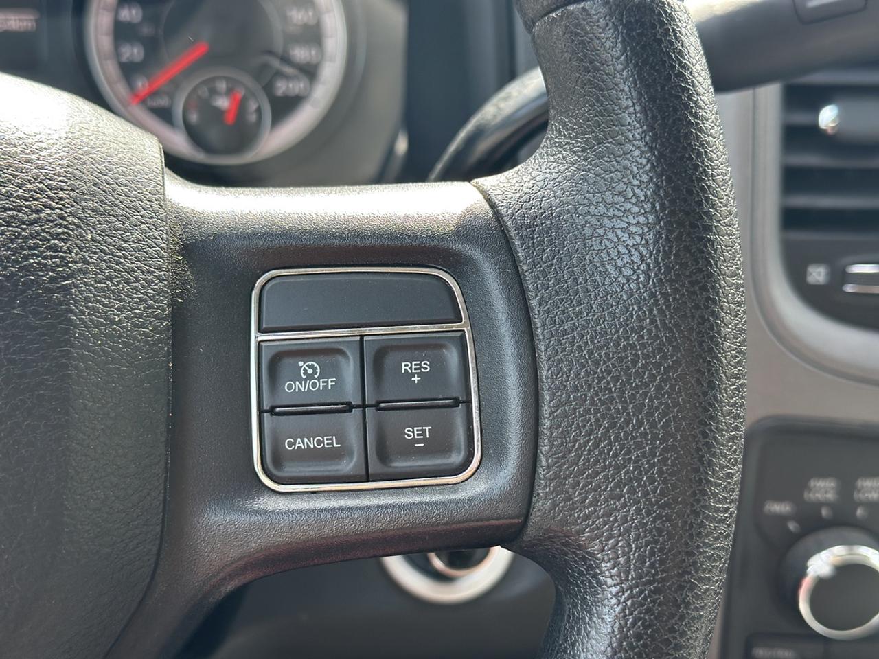 2017 RAM 1500 **ONE OWNER**CLEAN CARFAX**FINANCING AVAILABLE* Photo