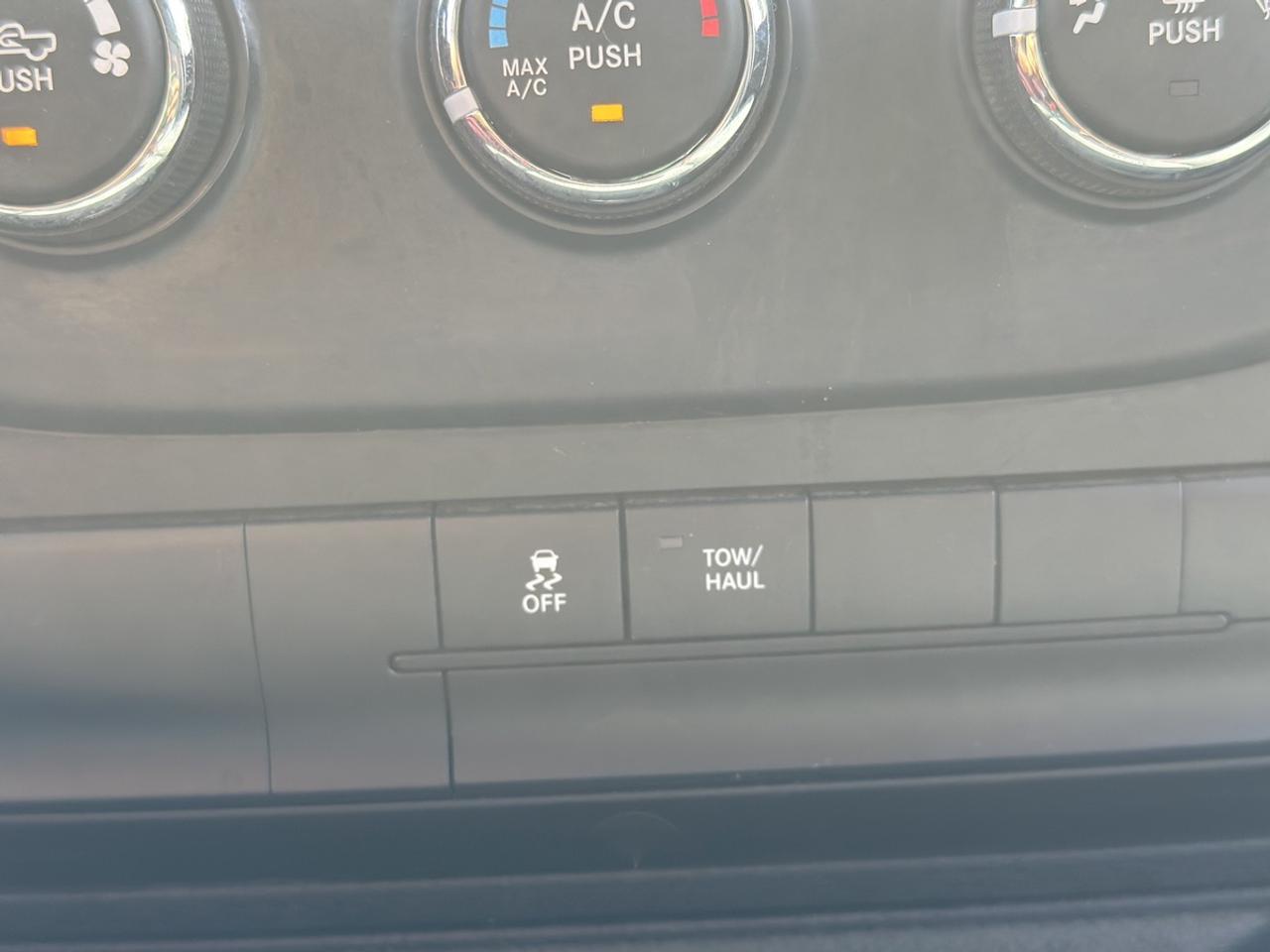 2017 RAM 1500 **ONE OWNER**CLEAN CARFAX**FINANCING AVAILABLE* Photo