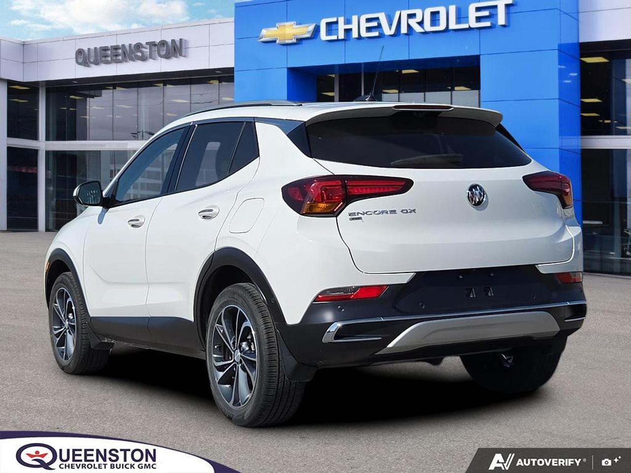 2023 Buick Encore GX Essence AWD   NO CLAIMS   ONE OWNER   BOSE Photo