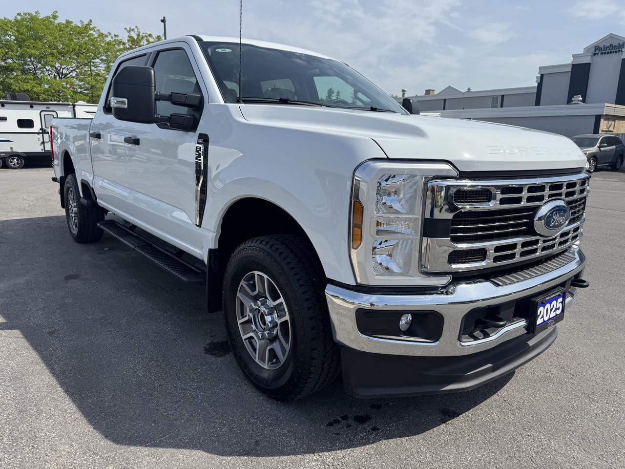 2025 Ford F-250 XLT 4WD Crew Cab Photo
