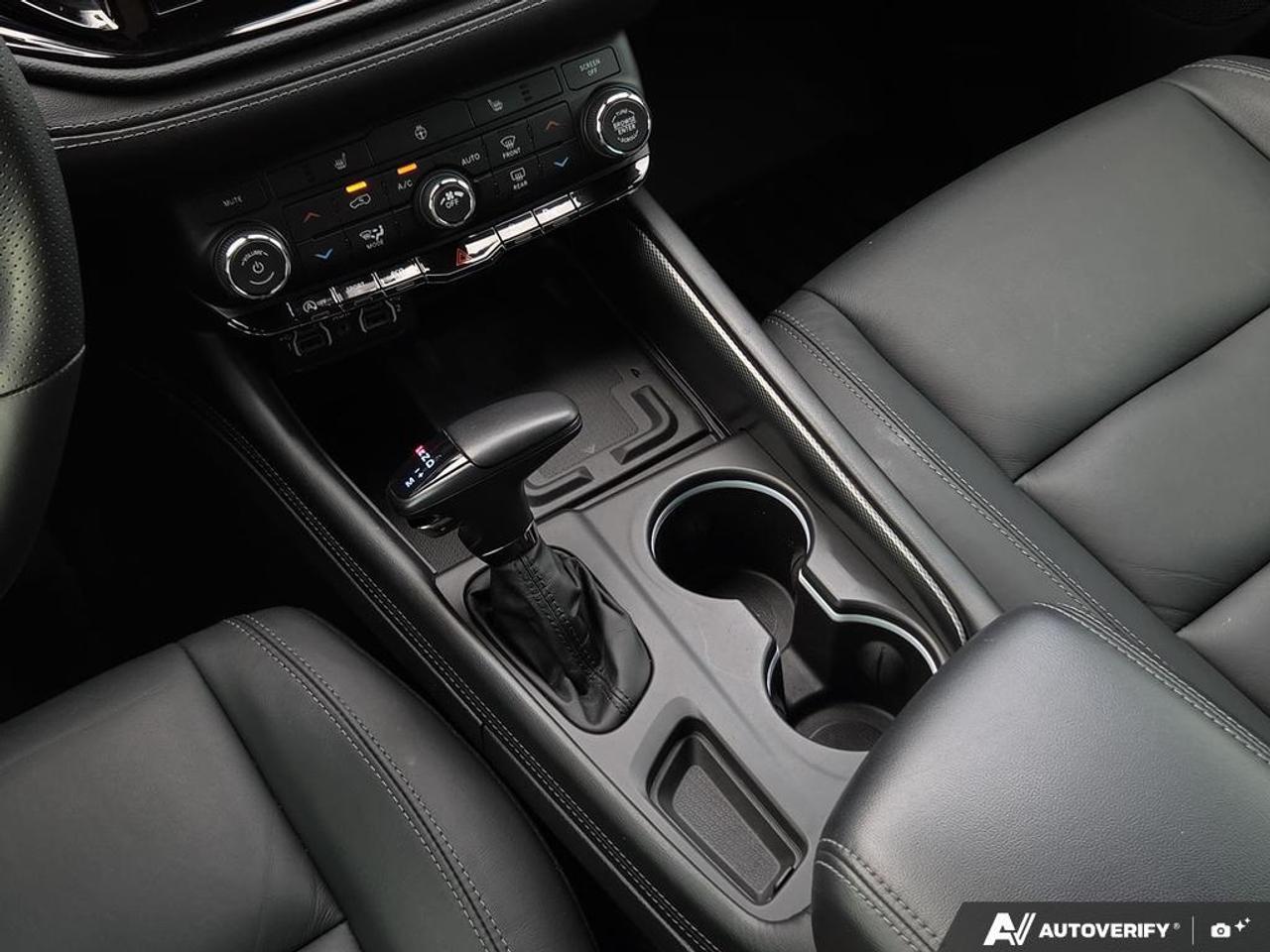 2022 Dodge Durango GT AWD   SUNROOF   ALPINE AUDIO   NO CLAIMS Photo