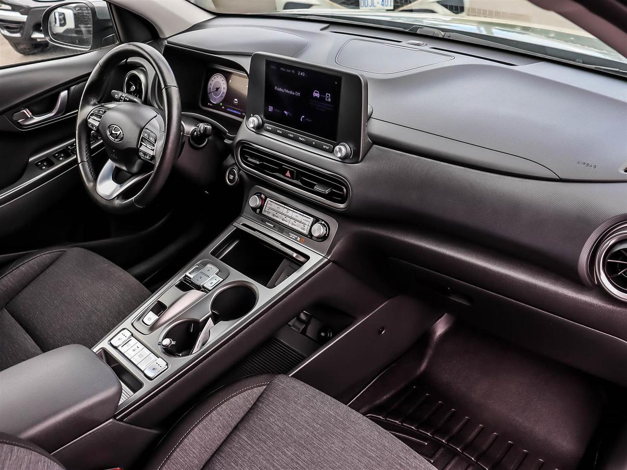 2022 Hyundai KONA electric Preferred Photo
