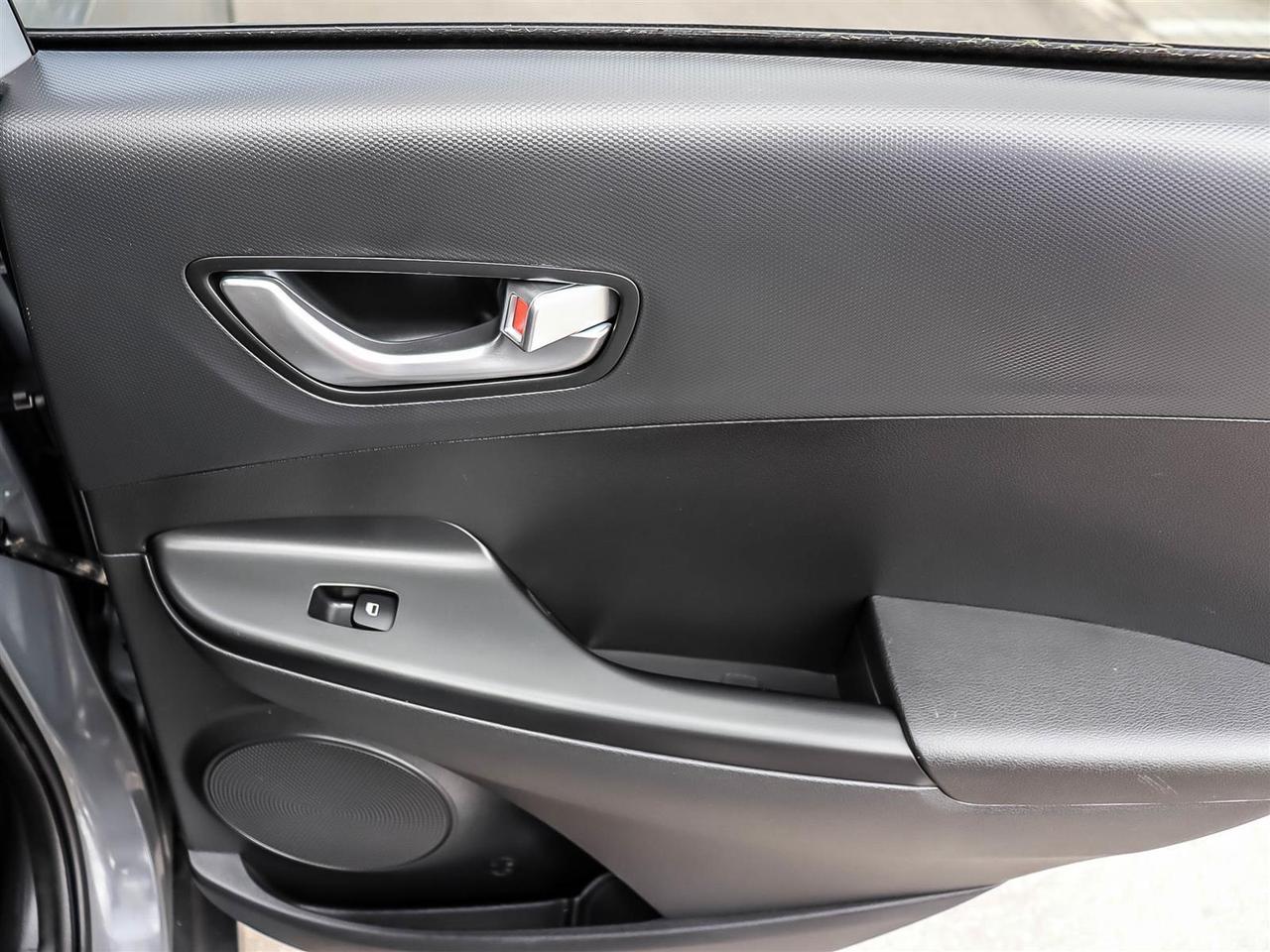 2022 Hyundai KONA electric Preferred Photo
