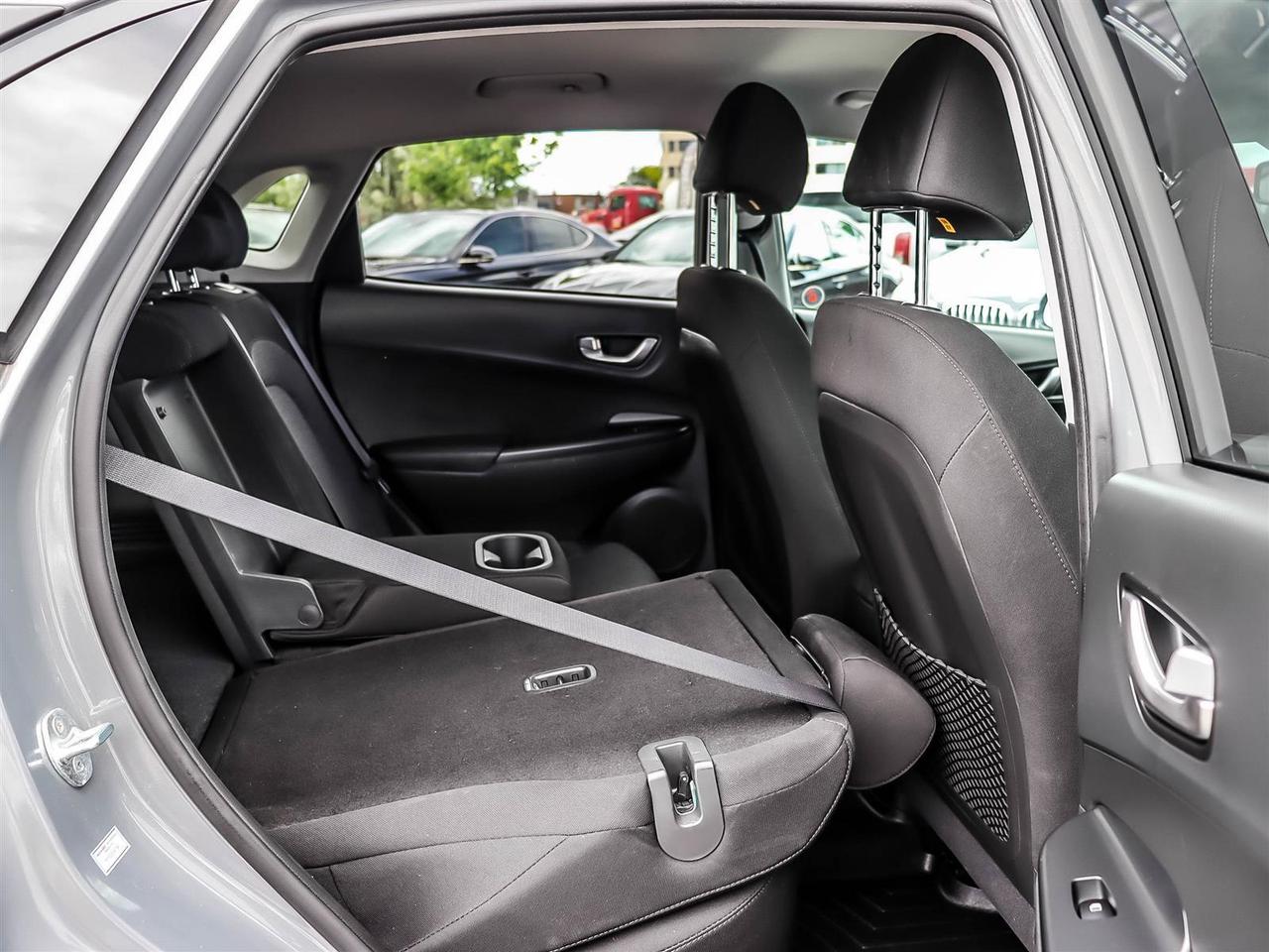 2022 Hyundai KONA electric Preferred Photo