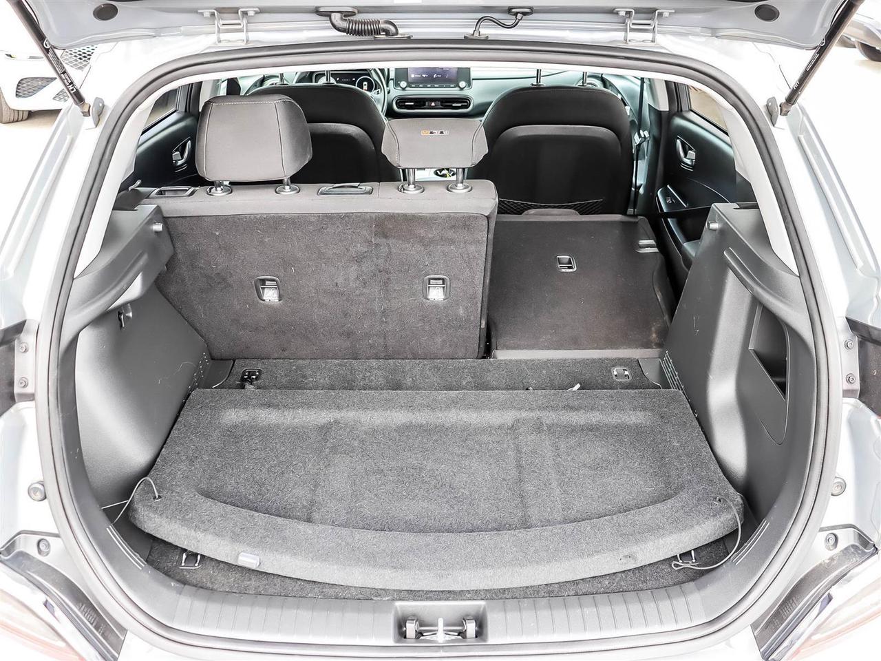 2022 Hyundai KONA electric Preferred Photo