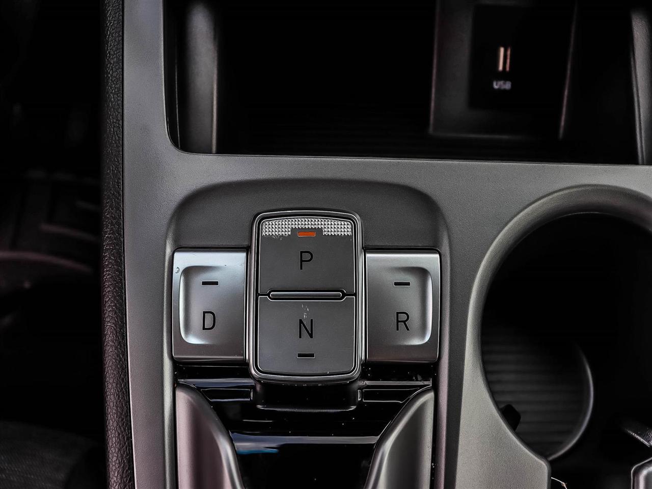 2022 Hyundai KONA electric Preferred Photo