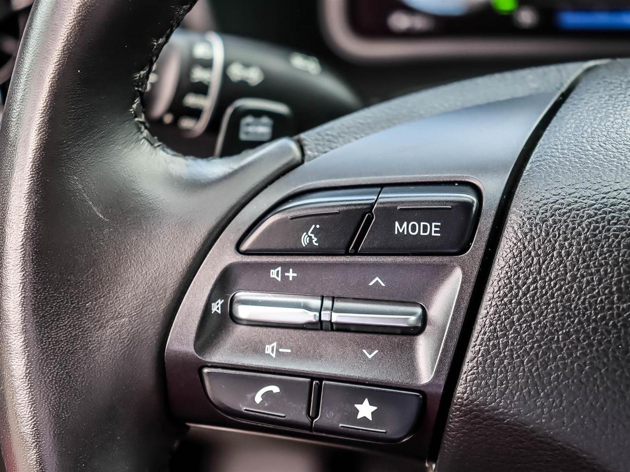 2022 Hyundai KONA electric Preferred Photo