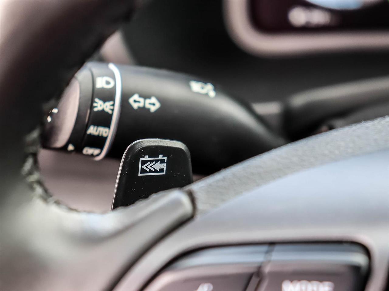 2022 Hyundai KONA electric Preferred Photo