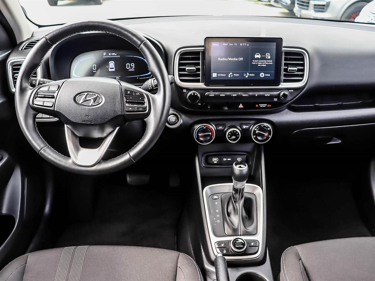 2024 Hyundai Venue PREFERRED Photo