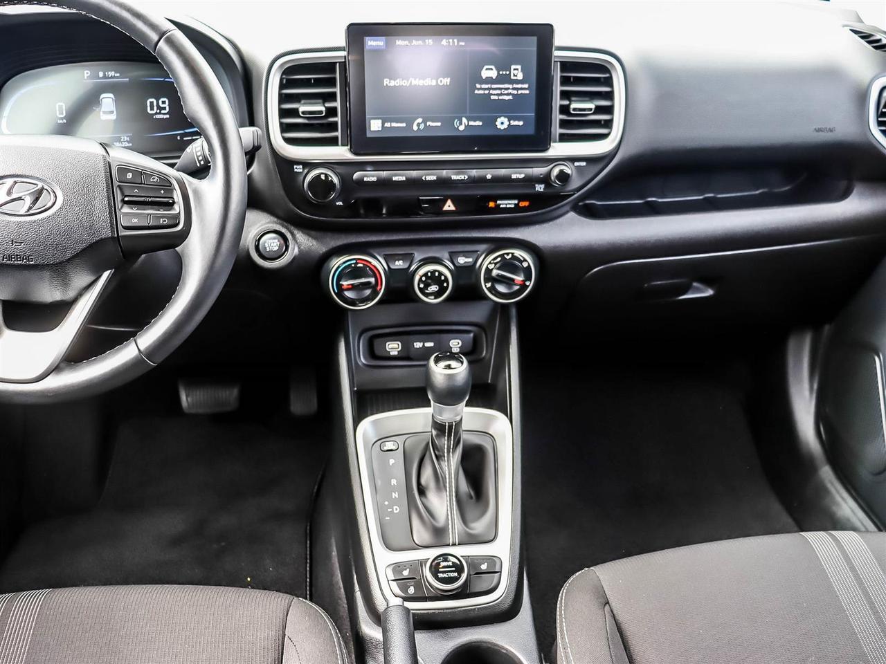 2024 Hyundai Venue PREFERRED Photo