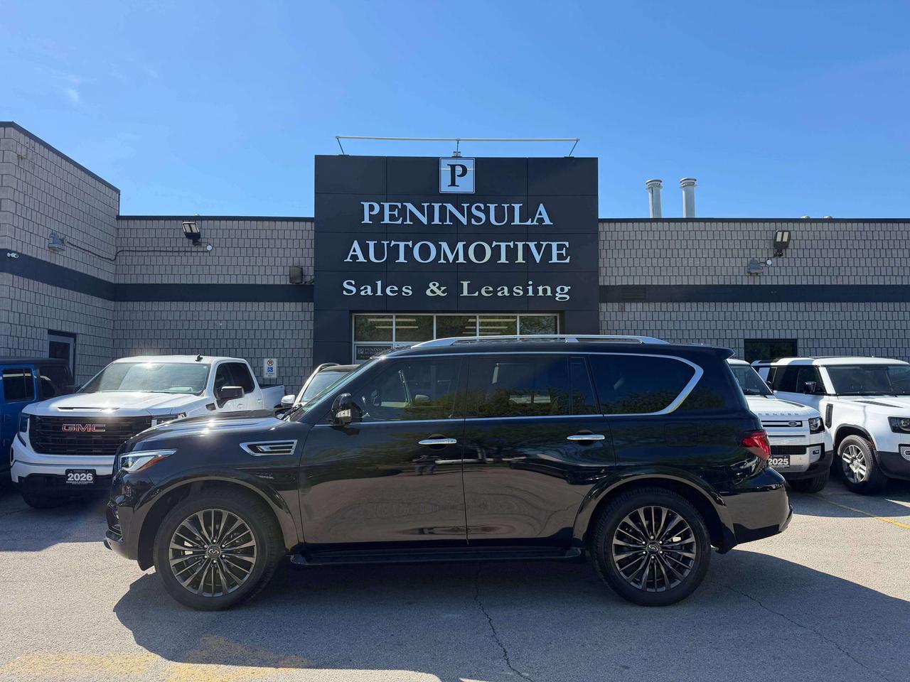 2023 Infiniti QX80 PROACTIVE, CAPTAINS CHAIRS, BOSE, 7 PASSENGER Photo