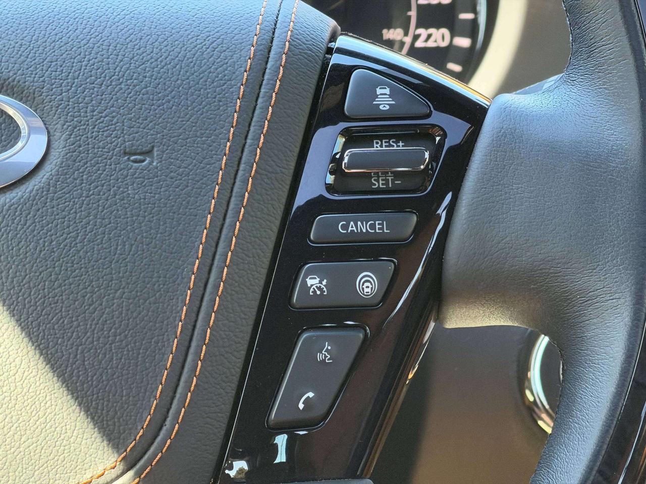 2023 Infiniti QX80 PROACTIVE, CAPTAINS CHAIRS, BOSE, 7 PASSENGER Photo