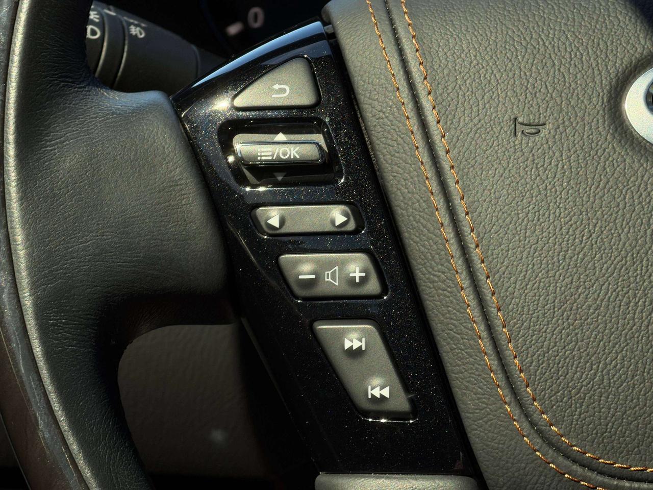 2023 Infiniti QX80 PROACTIVE, CAPTAINS CHAIRS, BOSE, 7 PASSENGER Photo