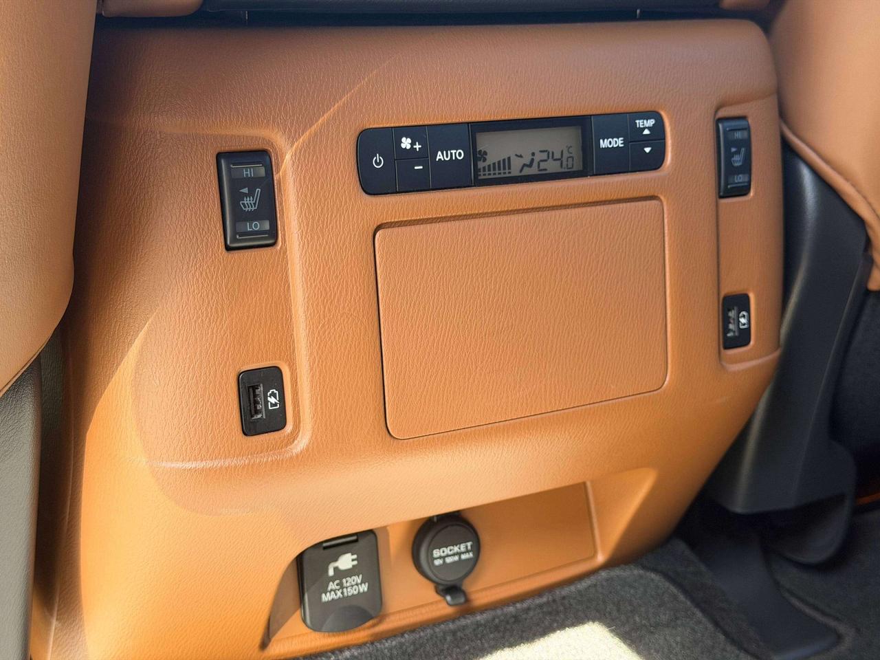 2023 Infiniti QX80 PROACTIVE, CAPTAINS CHAIRS, BOSE, 7 PASSENGER Photo