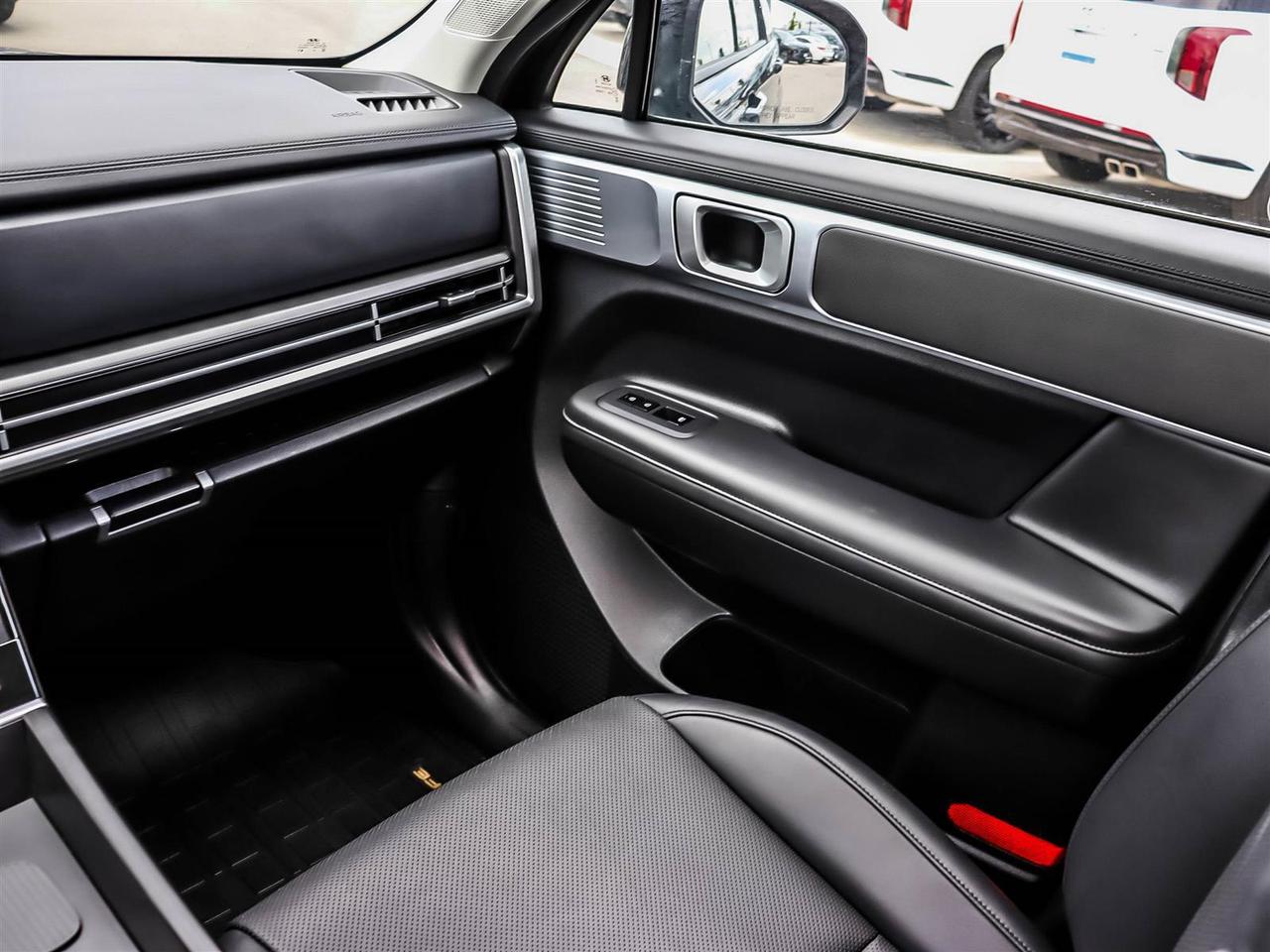 2025 Hyundai Santa Fe XRT Photo