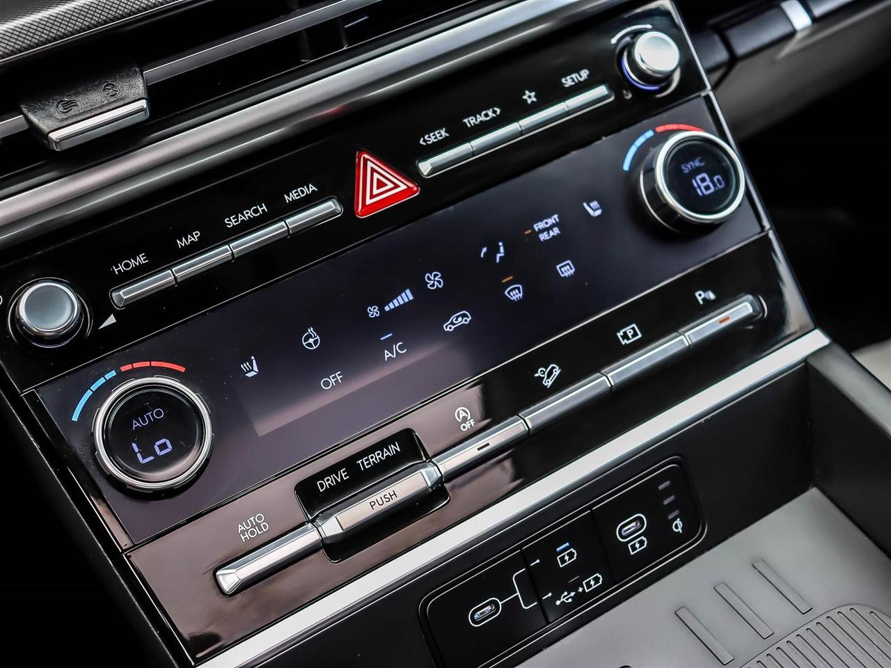 2025 Hyundai Santa Fe XRT Photo