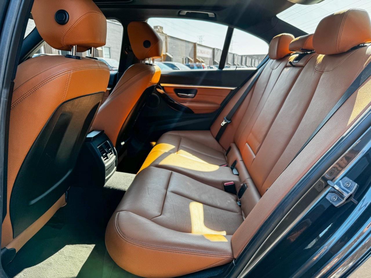 2018 BMW 3 Series M pkg/Adap Cruise/360 camera/Blind spot/Lane keep Photo