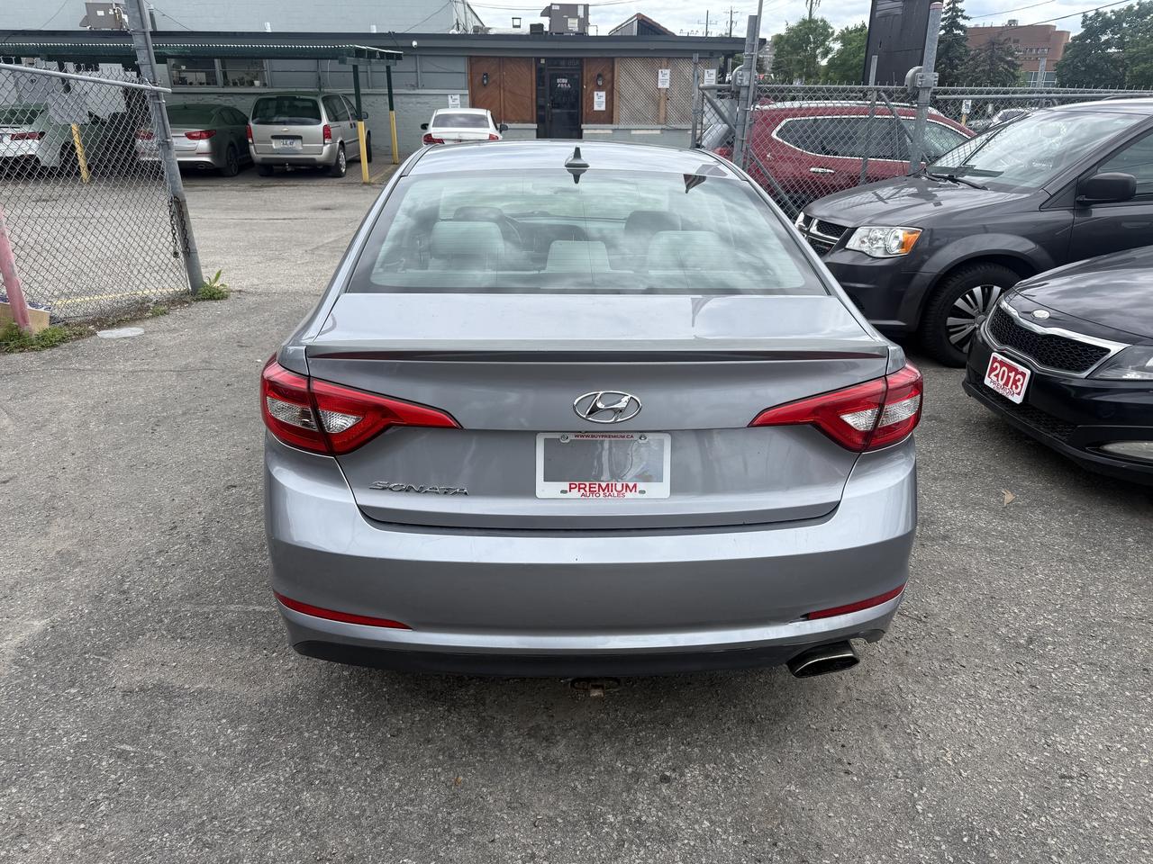 2015 Hyundai Sonata *** 3 YEAR WARRANTY INCLUDED *** Photo