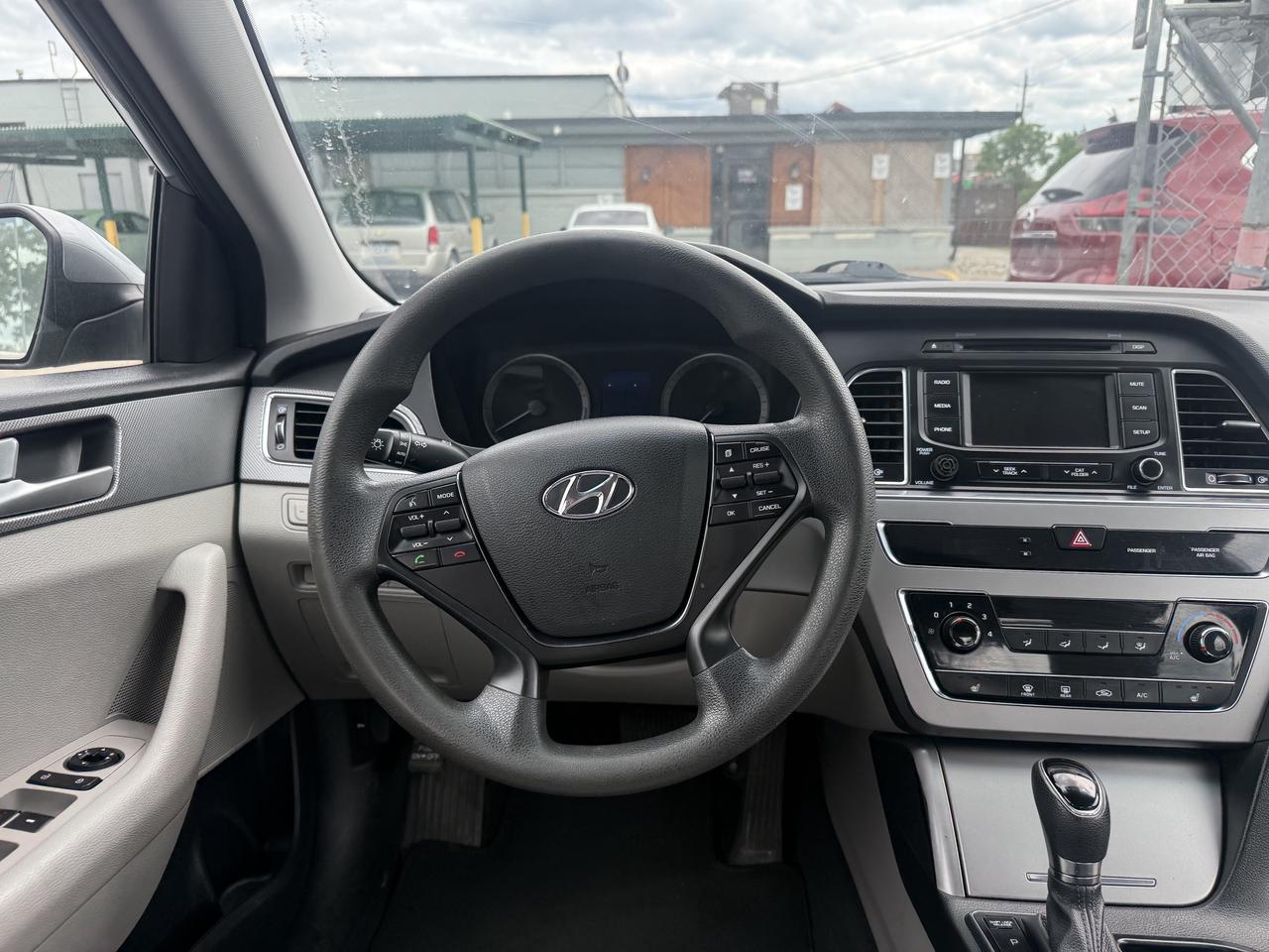 2015 Hyundai Sonata *** 3 YEAR WARRANTY INCLUDED *** Photo