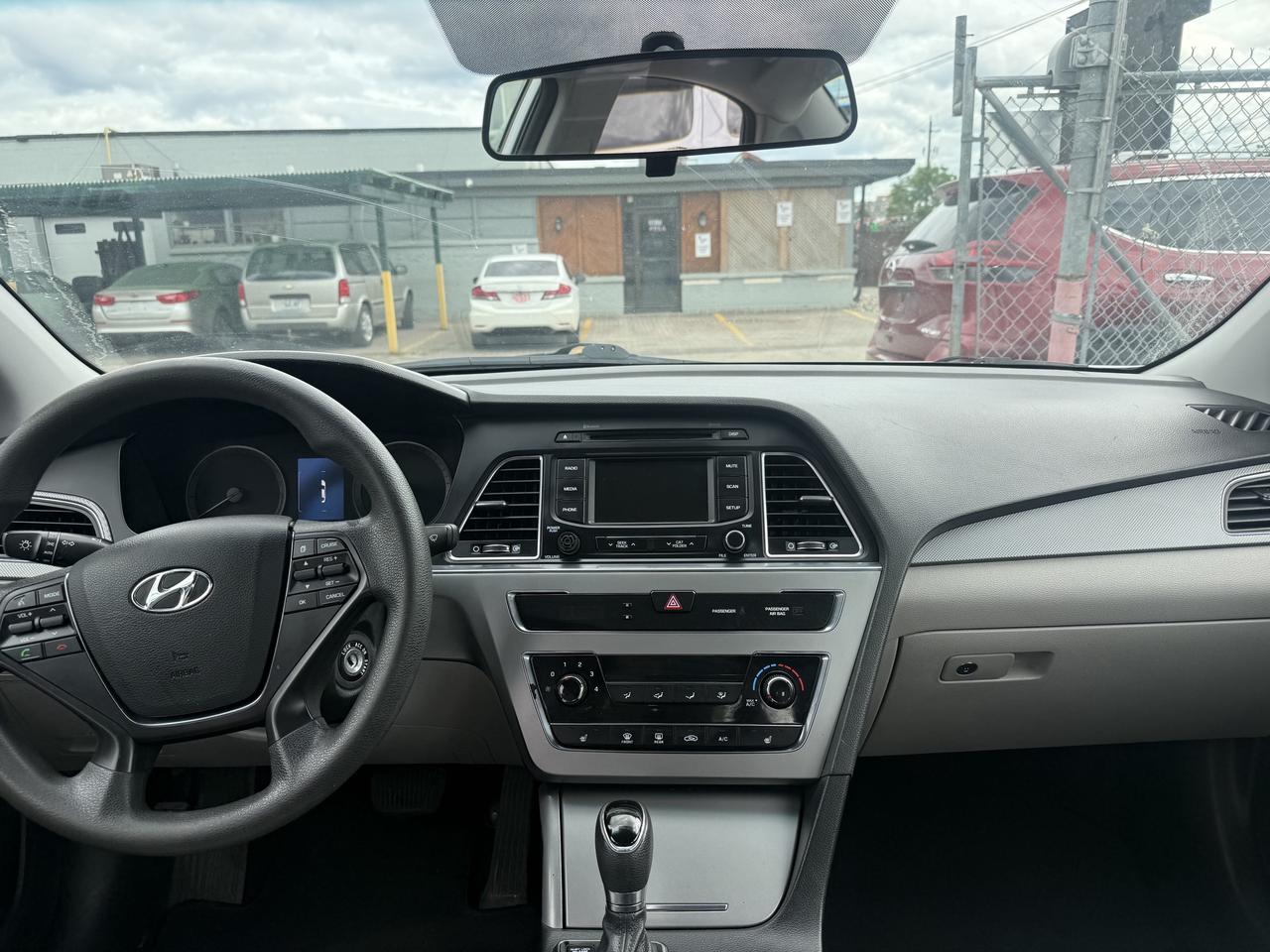 2015 Hyundai Sonata *** 3 YEAR WARRANTY INCLUDED *** Photo