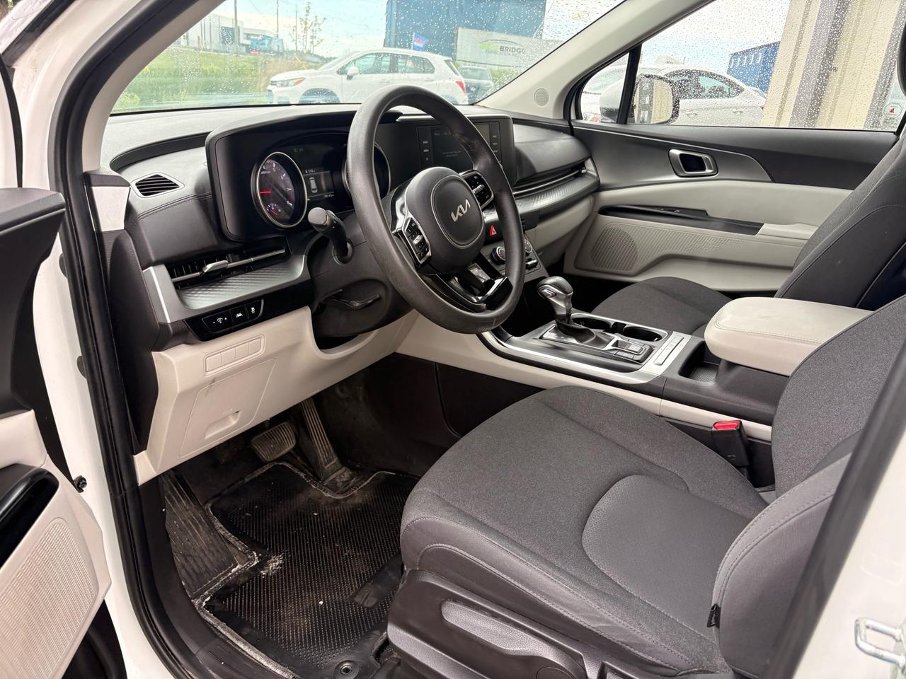 2022 Kia Carnival Fwd Lx Photo