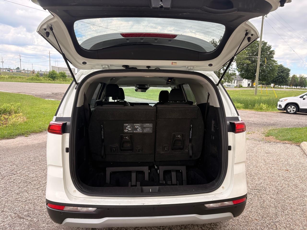 2022 Kia Carnival Fwd Lx Photo