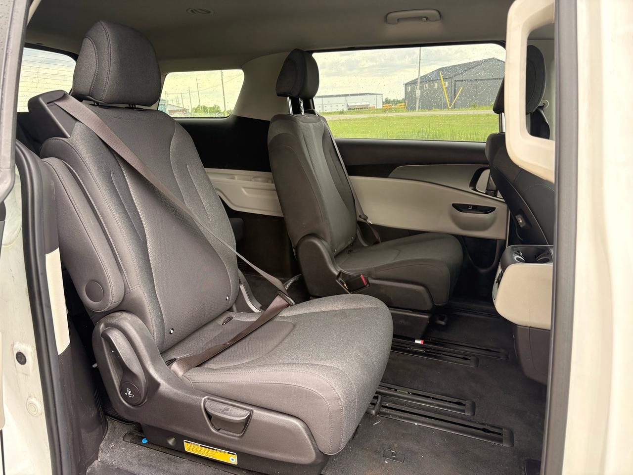 2022 Kia Carnival Fwd Lx Photo