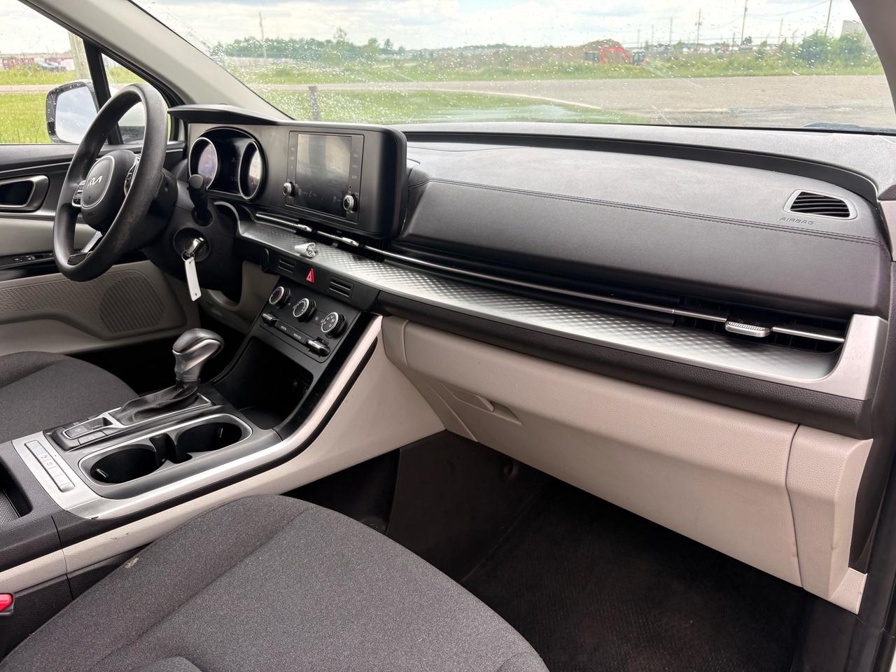 2022 Kia Carnival Fwd Lx Photo