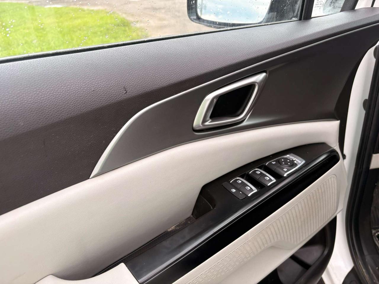 2022 Kia Carnival Fwd Lx Photo