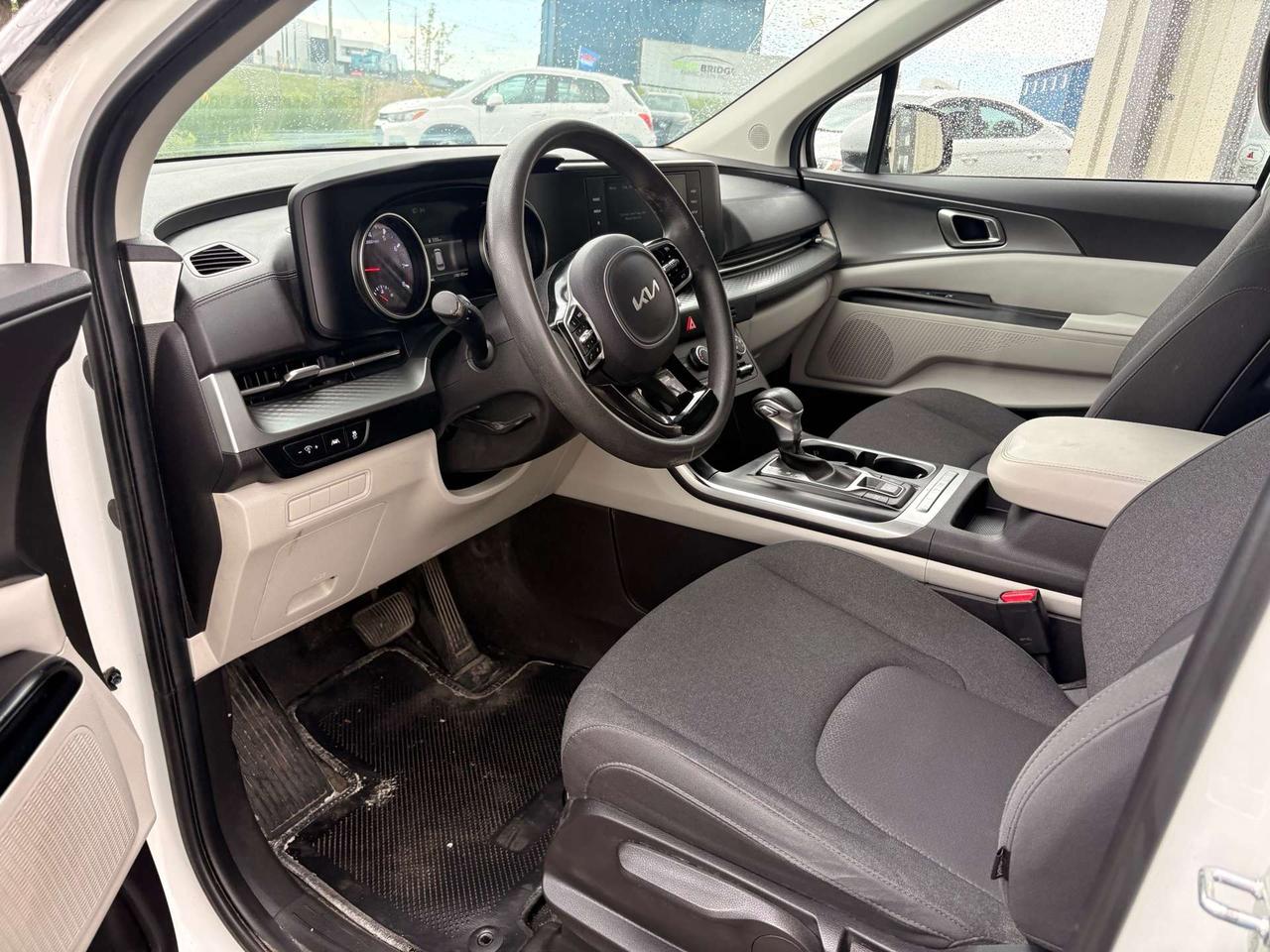 2022 Kia Carnival Fwd Lx Photo