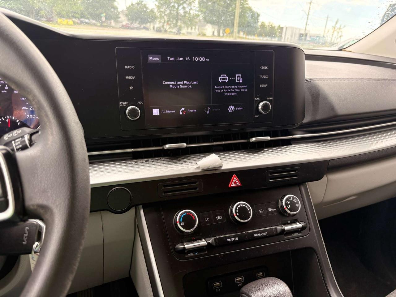 2022 Kia Carnival Fwd Lx Photo