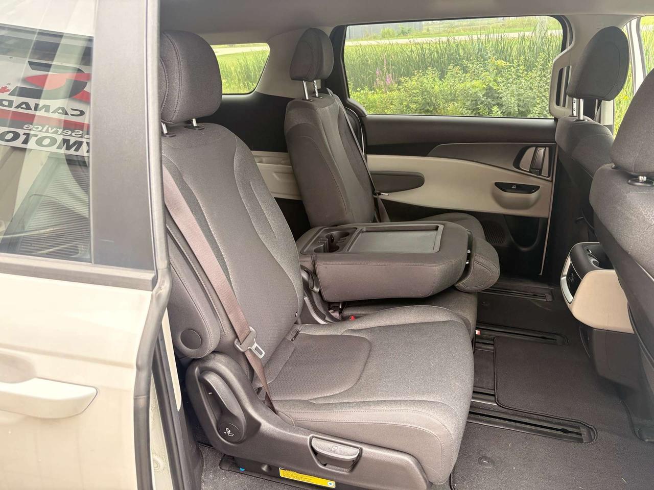 2022 Kia Carnival Fwd Lx Photo