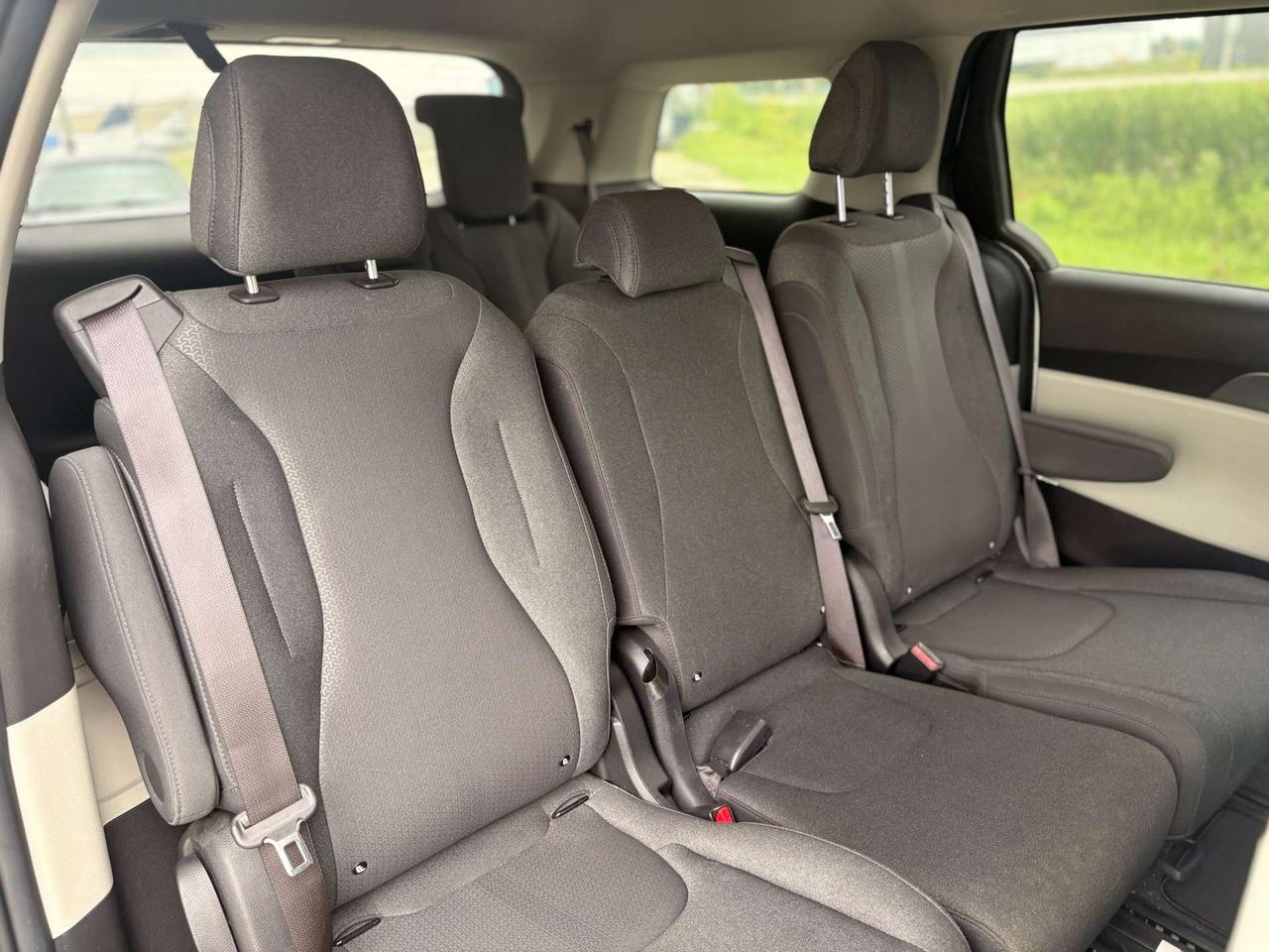 2022 Kia Carnival Fwd Lx Photo