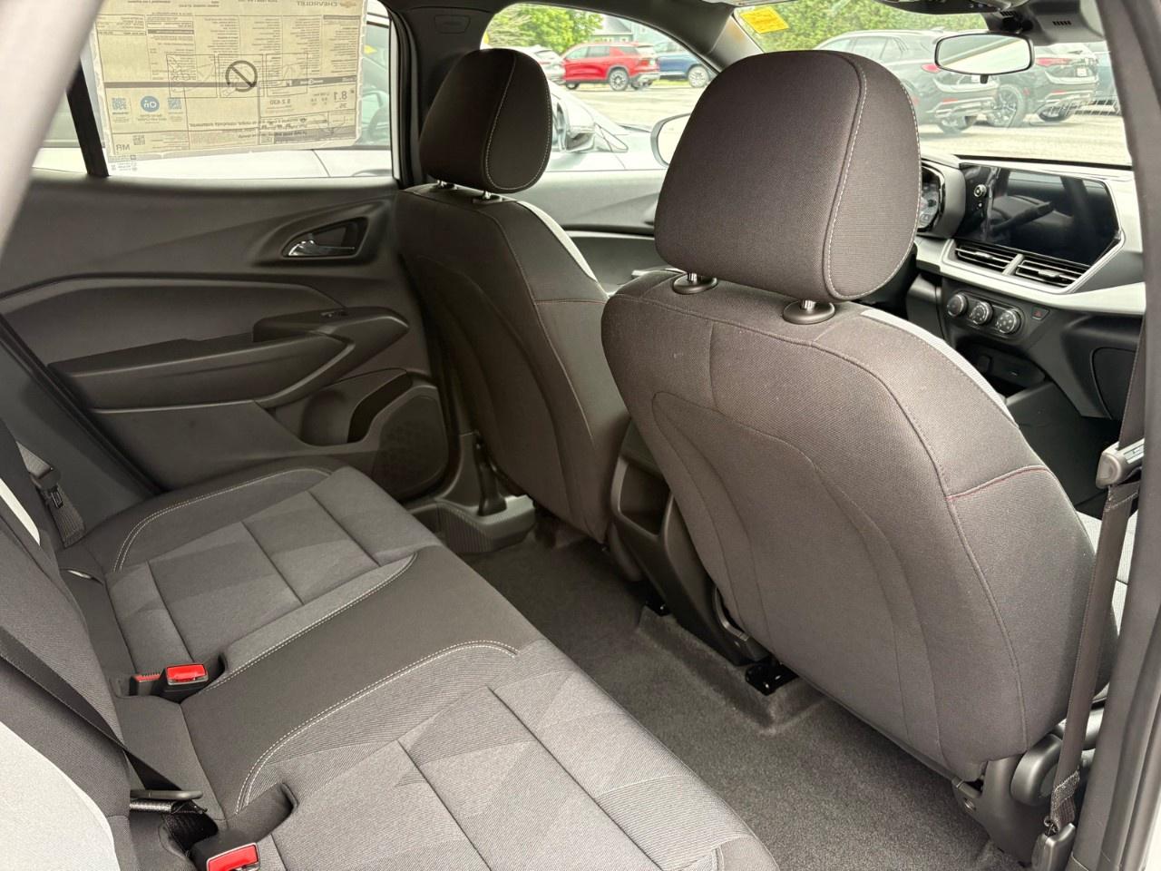 2026 Chevrolet Trax FWD 4dr 1RS Photo