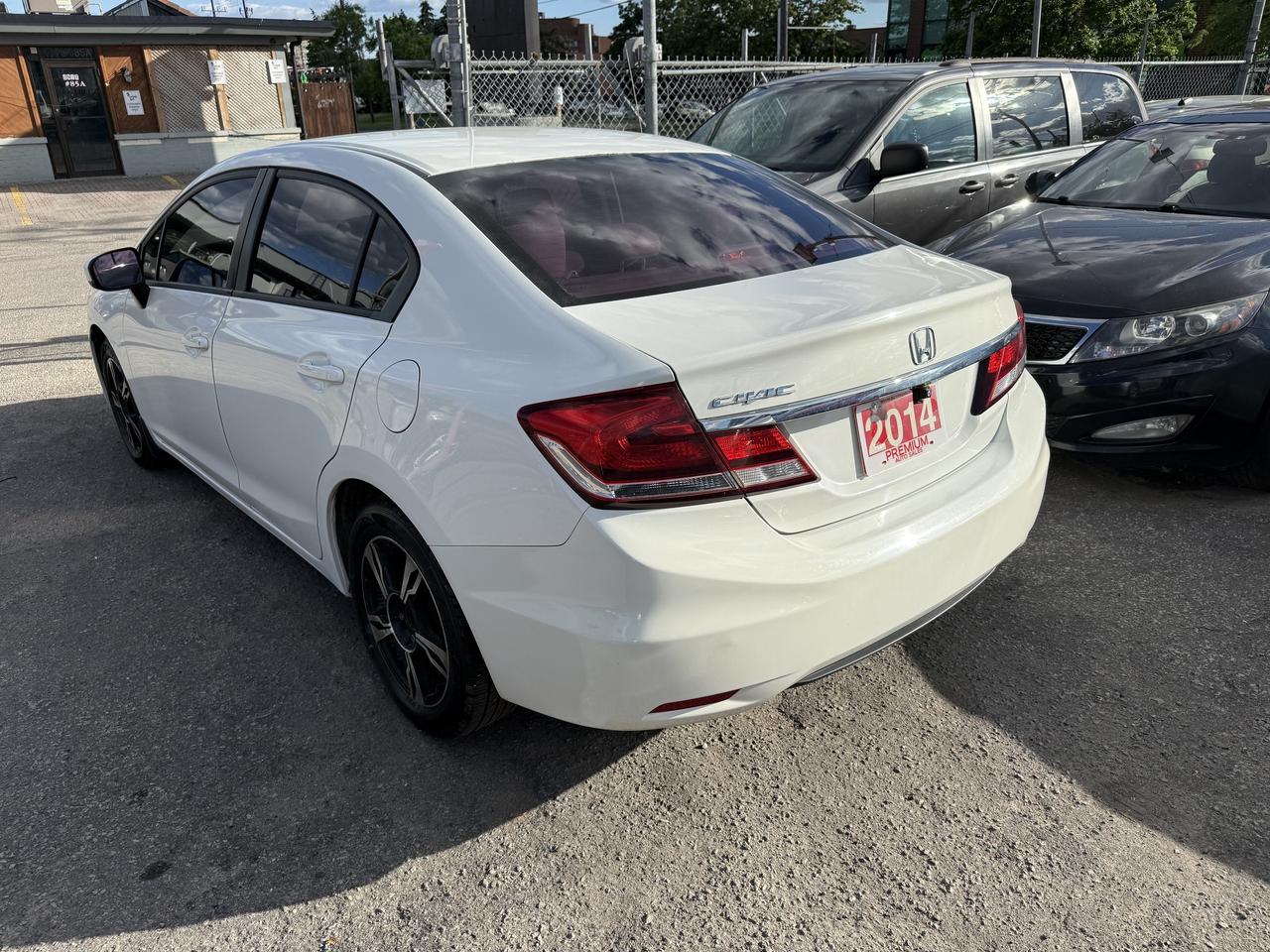 2014 Honda Civic Sedan *** 3 YEAR WARRANTY INCLUDED *** Photo