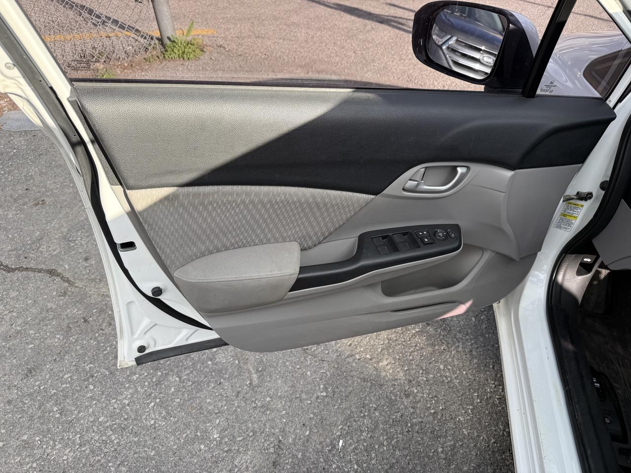 2014 Honda Civic Sedan *** 3 YEAR WARRANTY INCLUDED *** Photo